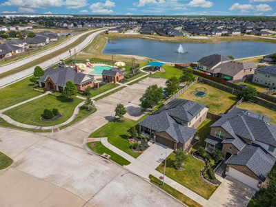 A Glimpse of Life in Fresno, Texas - Property Management