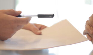 A Homeowner’s Guide to Choosing the Right Insurance Policy