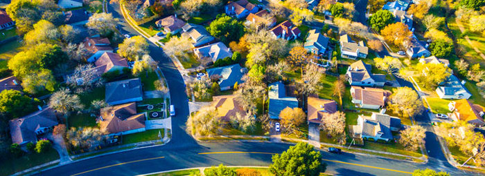 7 Tips to Help You Find the Best Neighborhood for Your Young Family