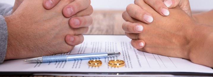 Deal-With-Home-Ownership-in-a-Divorce
