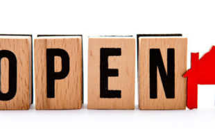 Here’s How to Host a Killer Open House