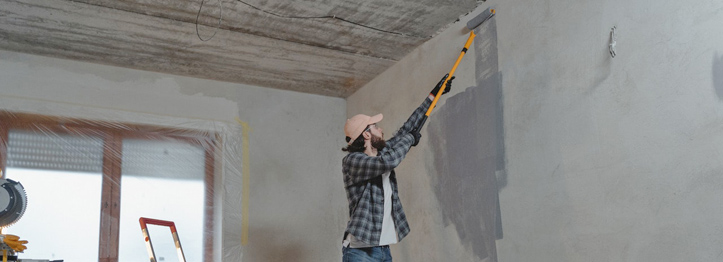 Living in a Construction Zone: 6 Tips for Remodeling