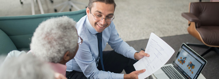 Real Estate Crowdfunding vs. Rental Property Investing: Which is Better?