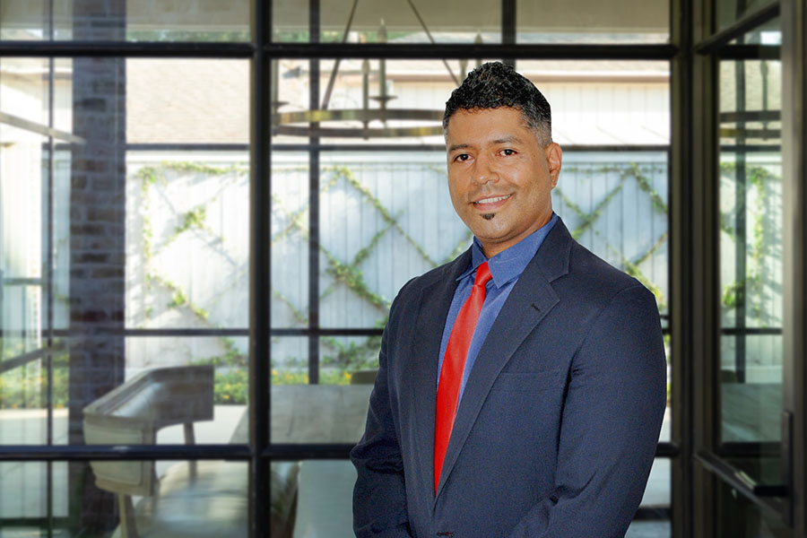 phillip-villanueva phillip-villanueva