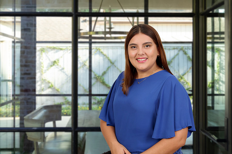 Valeria Mondragon Valeria Mondragon