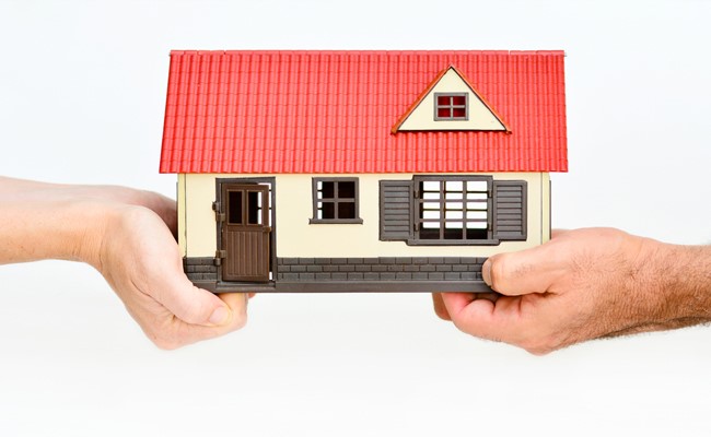 Houston Landlord and tenant fighting over rental property